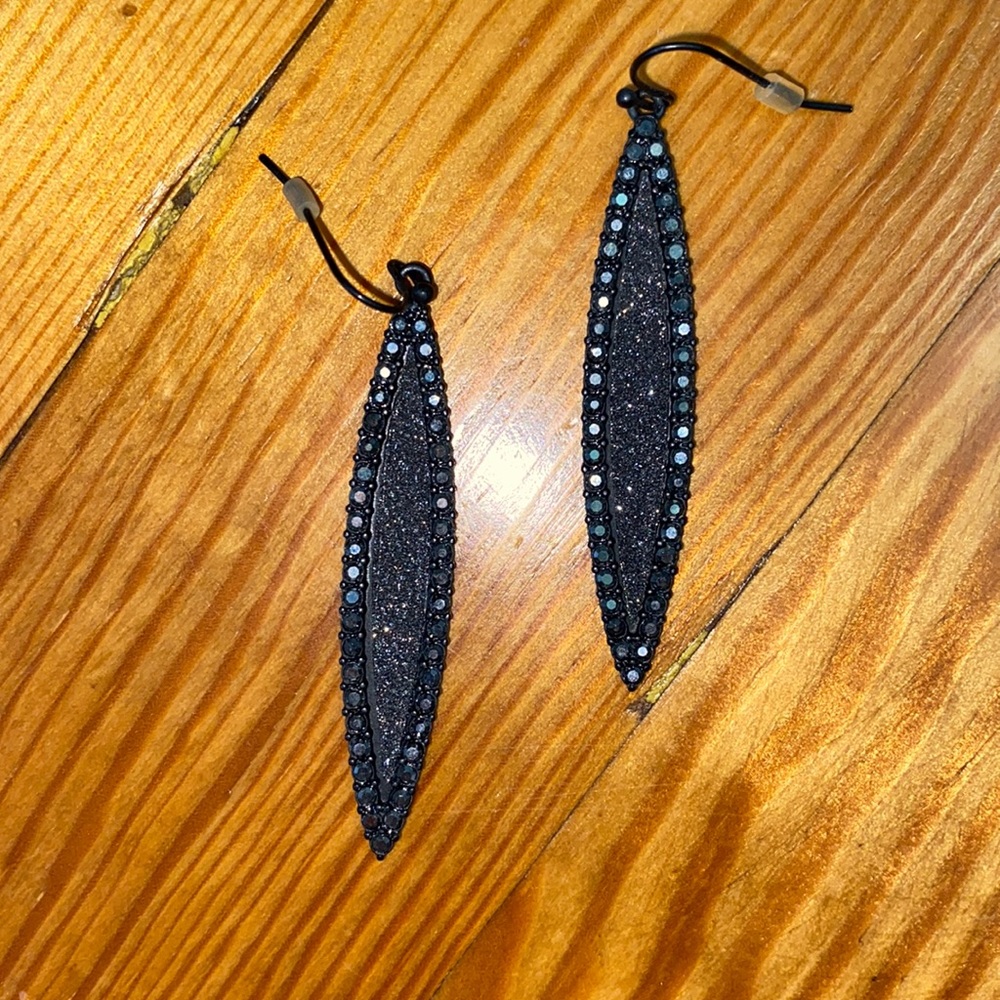 Black dangly earrings
